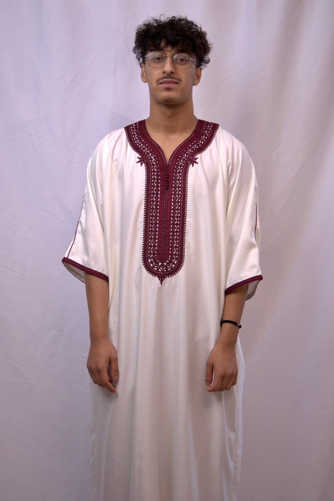 Red & White Embroided Moroccan Thobe